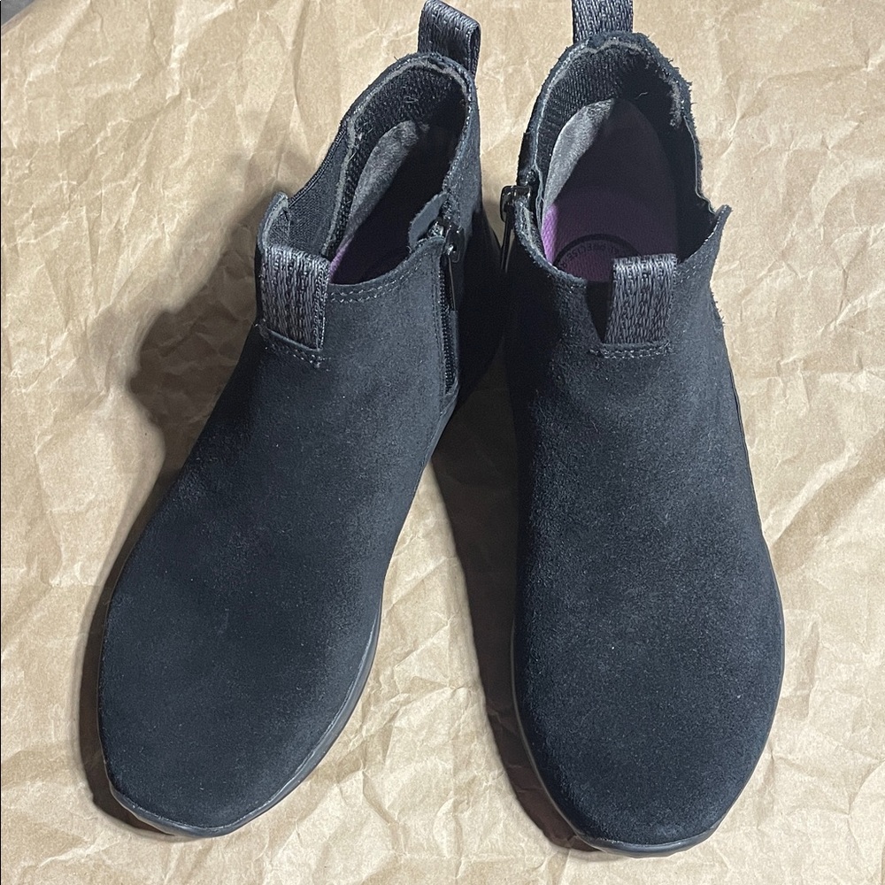 🖤Black womans Ryka Ankle boots Size 6.5